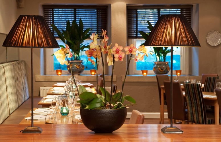 GAMBA RESTAURANT Opening Hours Reviews Location Seafood